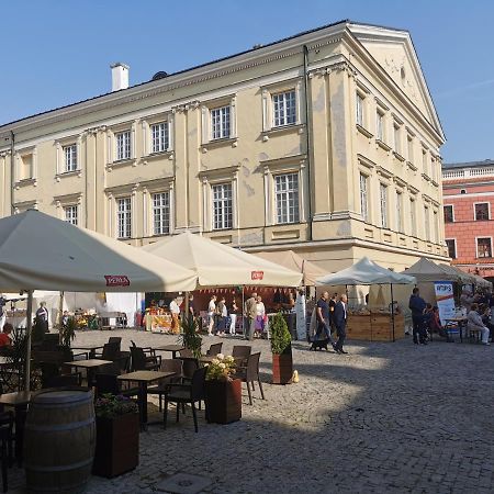 Town Square Apartment Lublin Bagian luar foto